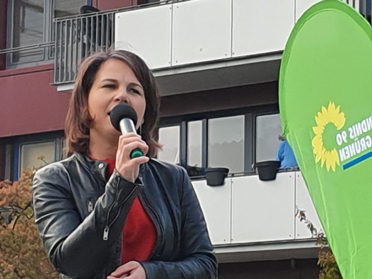 Endspurt des Stormarner Wahlkampfes in Ahrensburg mit Annalena Baerbock