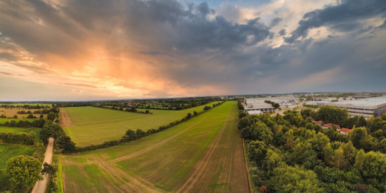 Tricksen, täuschen, tarnen: Die Farce „Stadtteilplanung Schönningstedt“ geht weiter