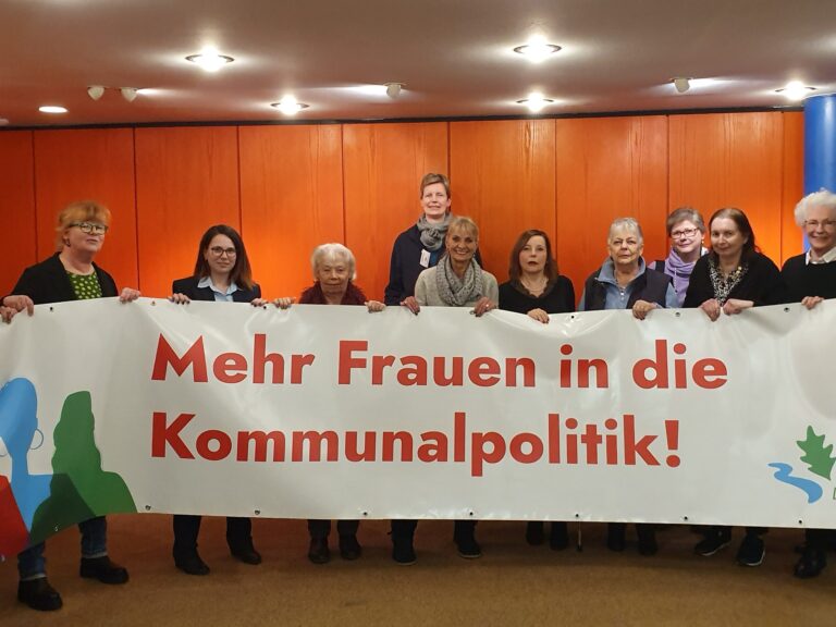 Aktion im Rathaus: Mehr Frauen in die Kommunalpolitik!